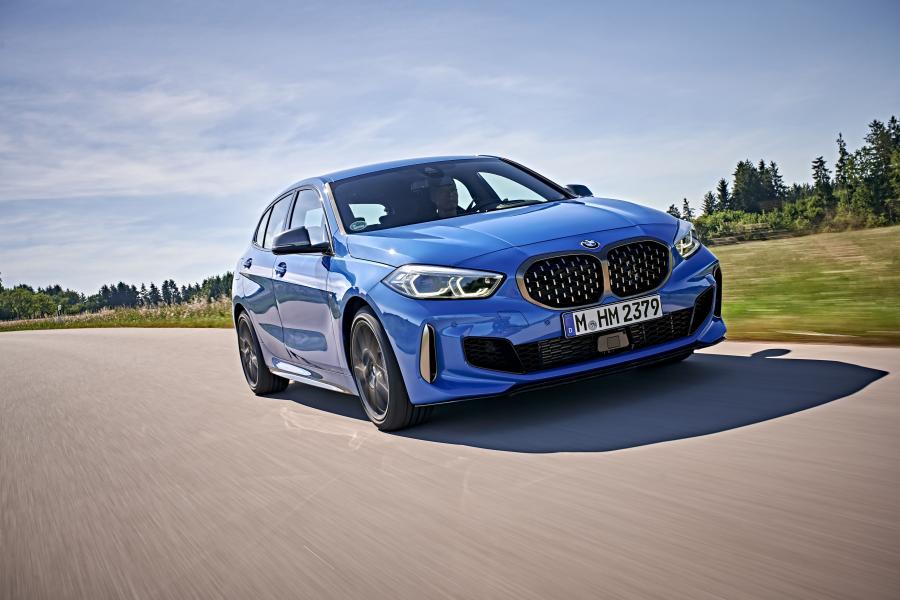  BMW M135i xDrive (F40) 2019 года  (WW) (фото 94 из 189)